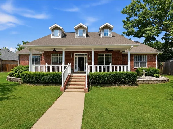 3007 Cortney Cir, Siloam Springs, AR 72761