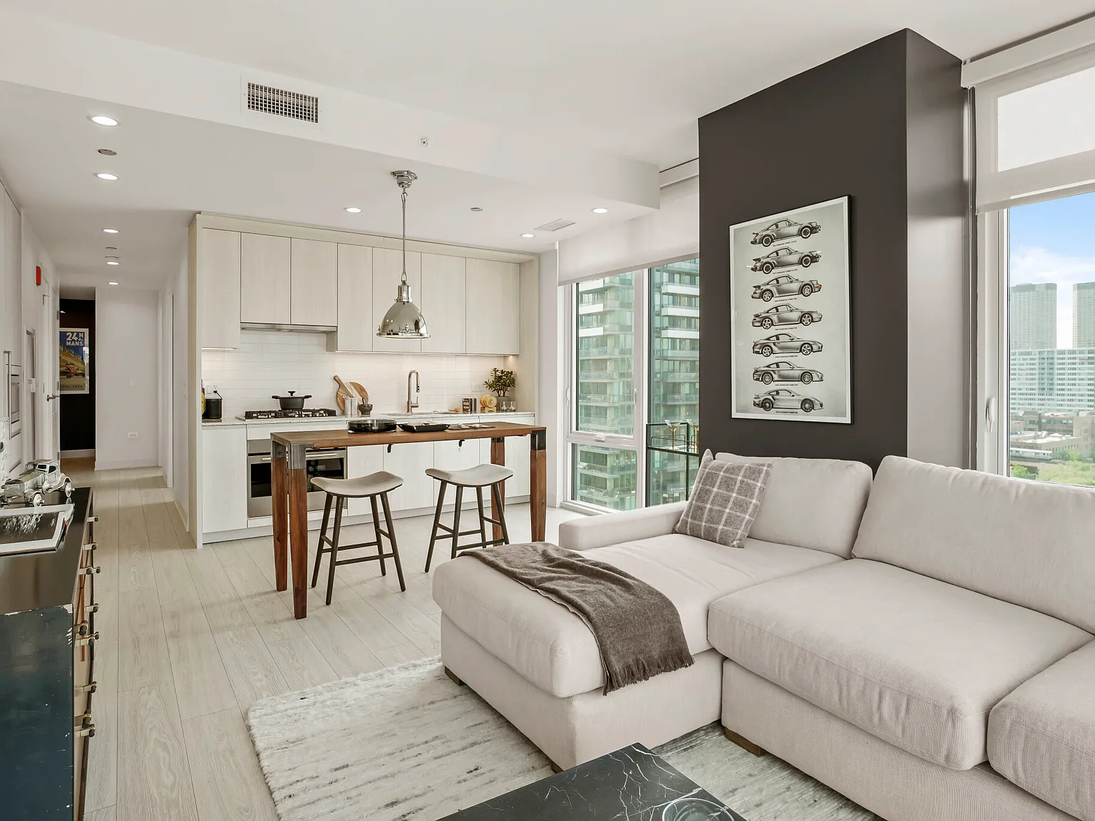 3 bed, 2.0 bath, $5,919 — Photo 2