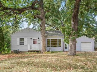2015 Ashland Ave, Cedar Falls, IA 50613
