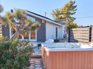 52733 Oak Dr, Pioneertown, CA 92268