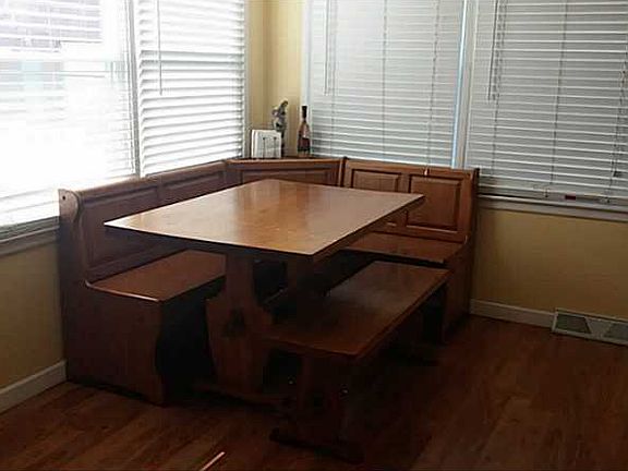 3rd image of 91 Japonica St