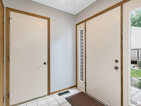 4th image of 488 44th Avenue Ct #24