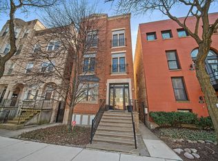 1261 W Flournoy St, Chicago, IL 60607