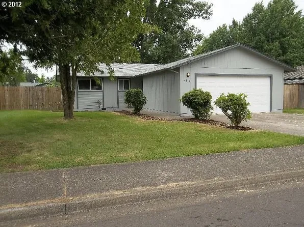 4417 Hilton Dr, Eugene, OR 97402