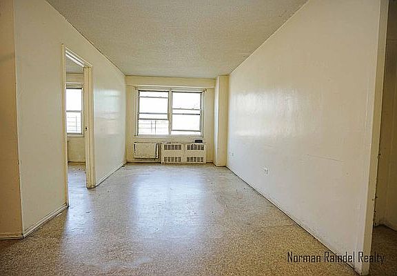 2nd image of 660 E 98th St APT 2D