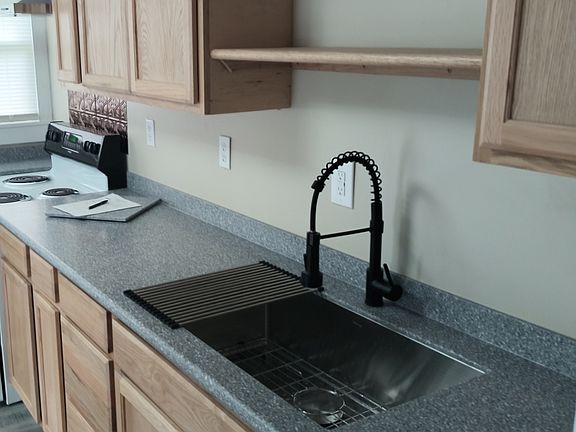 3rd image of 2329 Central Ave #1