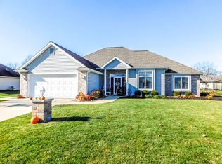 1160 Fawncrest Ct, Bluffton, IN 46714
