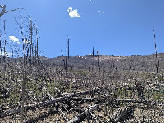 4th image of 914 Forbes Park Road