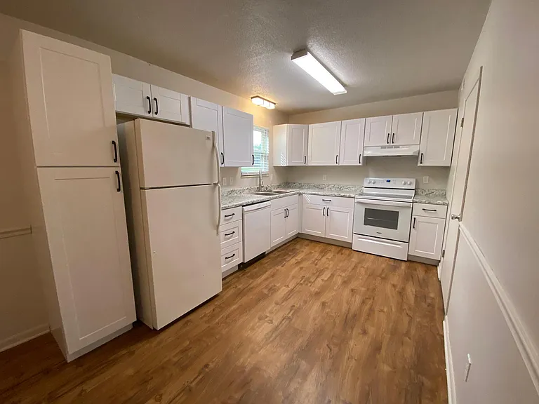 1822 Meadowland Ln #C — Photo 1
