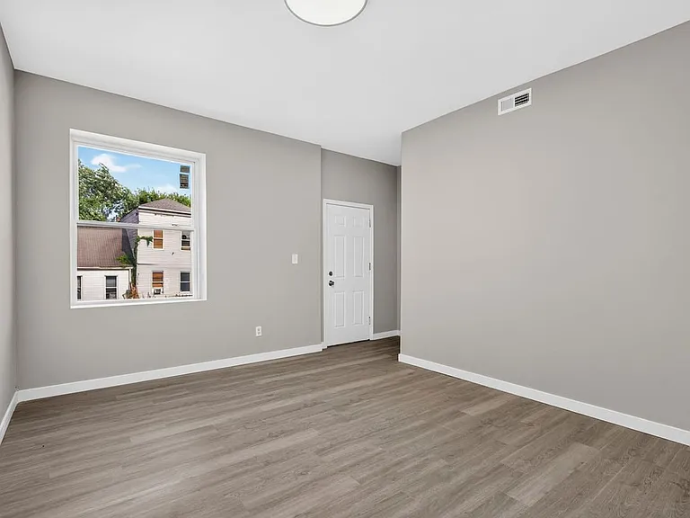 3223 Minnesota Ave #2F — Photo 20