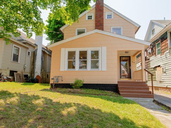 248 Bruce St