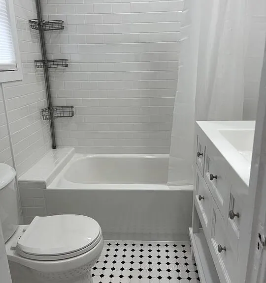 1307 Innes Pl #C — Photo 9