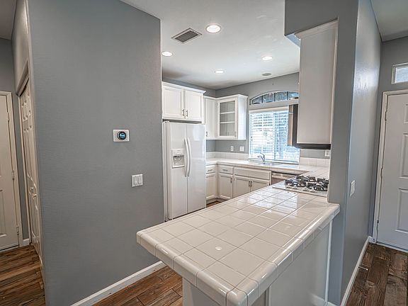 5th image of 24479 W Montevista Cir