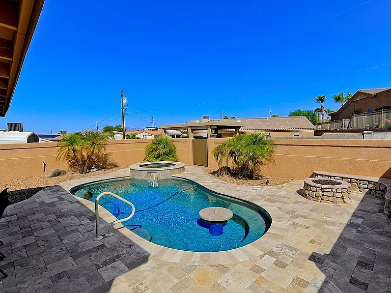 2557 Sunkentree Dr — Photo 23