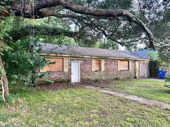 1335 5th Ave, Charleston, SC 29407