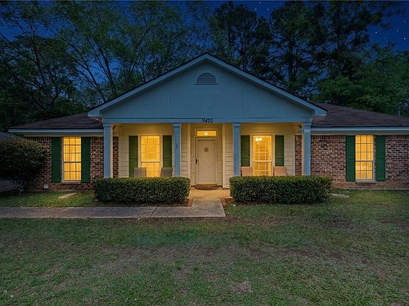 3rd image of 9470 Oak Forrest Dr