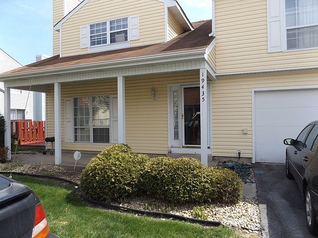 1st image of 19435 Hickory Pl