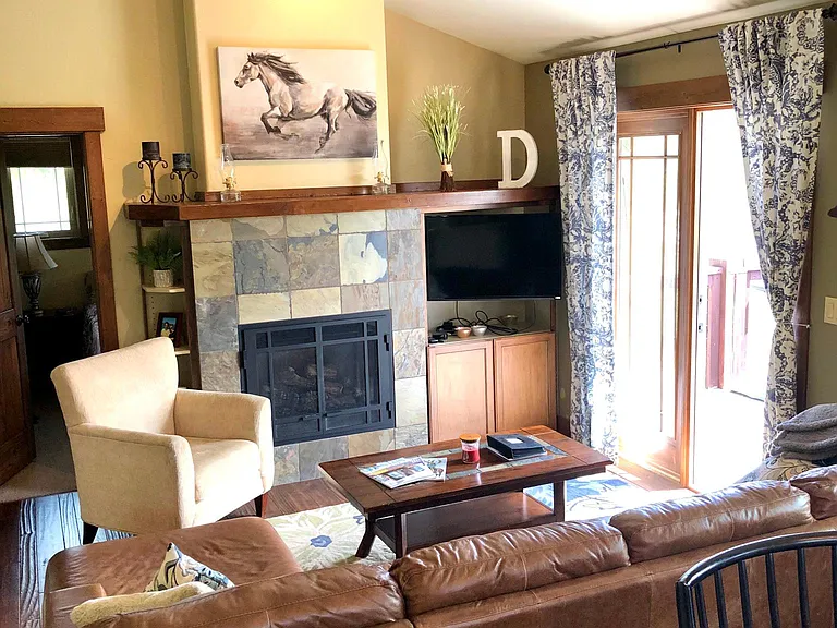 20890 E Filly Trl — Photo 9