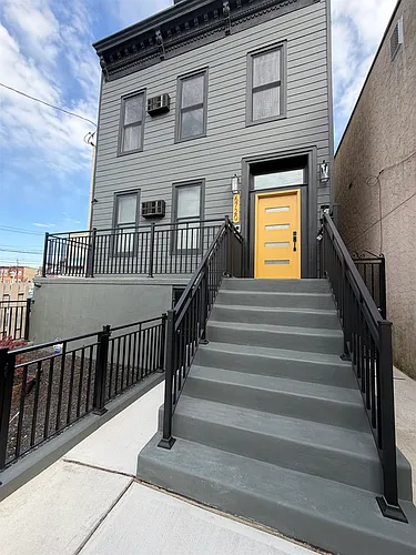 6720 John F Kennedy Blvd #2 Photo 1
