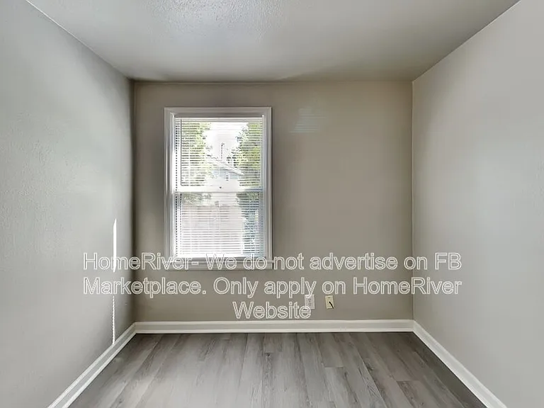 2329 W Sanson Ave — Photo 9