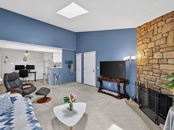 4th image of 420 Zang Street #3-305