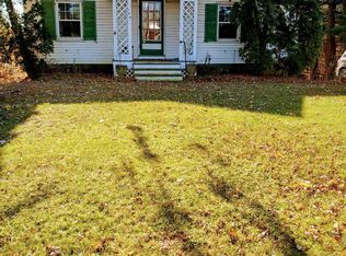 149 Plant Rd, Halfmoon, NY