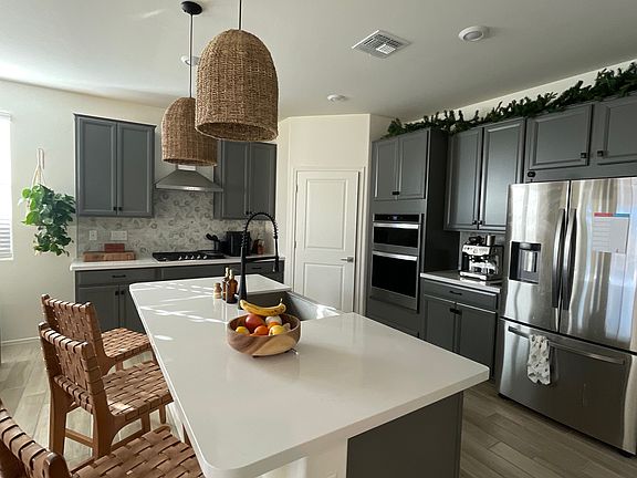Gourmet Kitchen