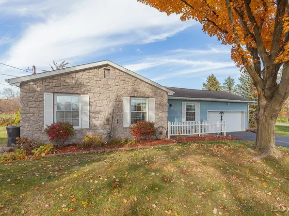 4032 Hunt Rd, Adrian, MI 49221