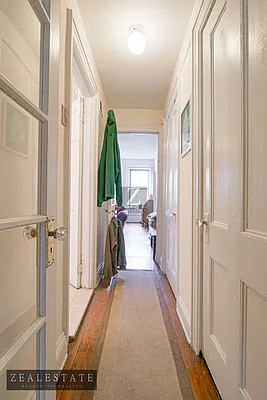 Rented by ZealEstate Group Inc | media 9