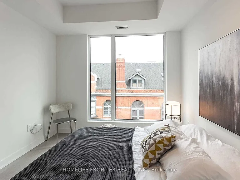 106 Dovercourt Rd #517 — Photo 13