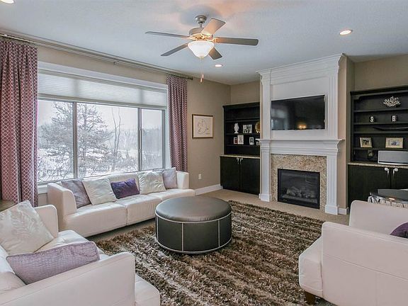 3rd image of 795 Chukar Cir