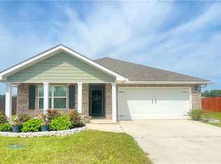 1114 Ridgeview Ct, Mobile, AL 36608