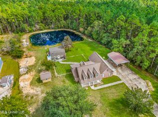 12412 Fox Forest Dr, Gulfport, MS 39503
