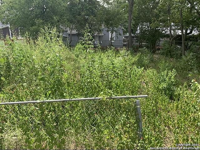 1st image of 1738 E Commerce St