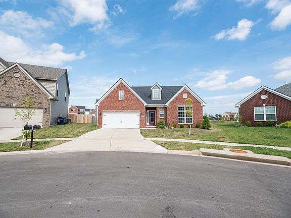3rd image of 424 Estrella Dr