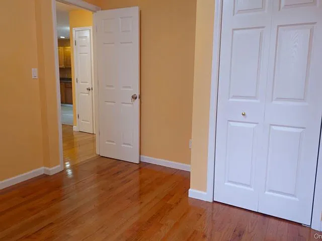 34 Nassau Ave #1 — Photo 7