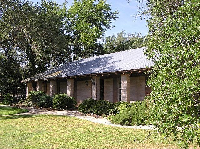 1st image of 603 Mustang Ln