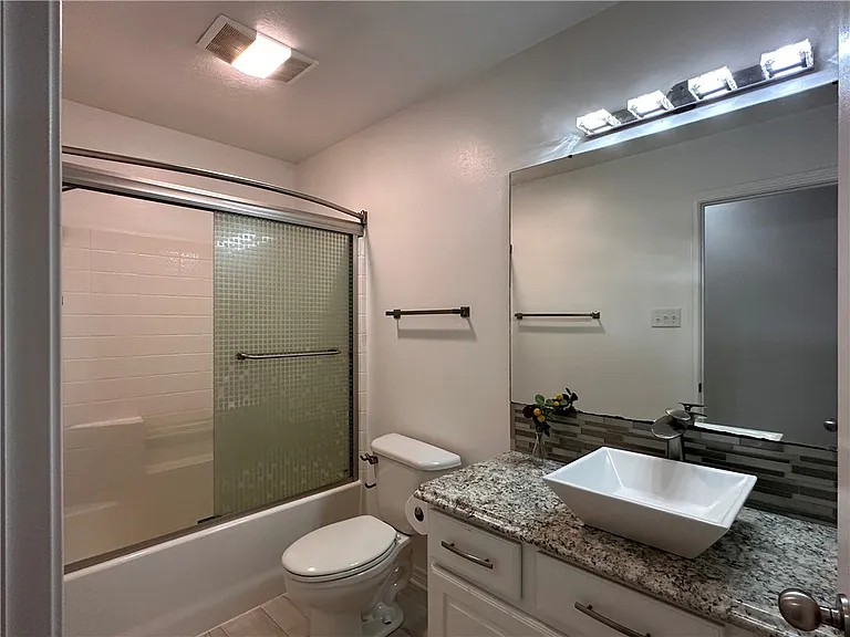 913 Delrey Dr — Photo 27