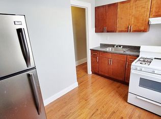 34-48 32nd St #D3, Astoria, NY 11106