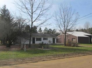 6553 Half Moon Dr, Lake, MI 48632