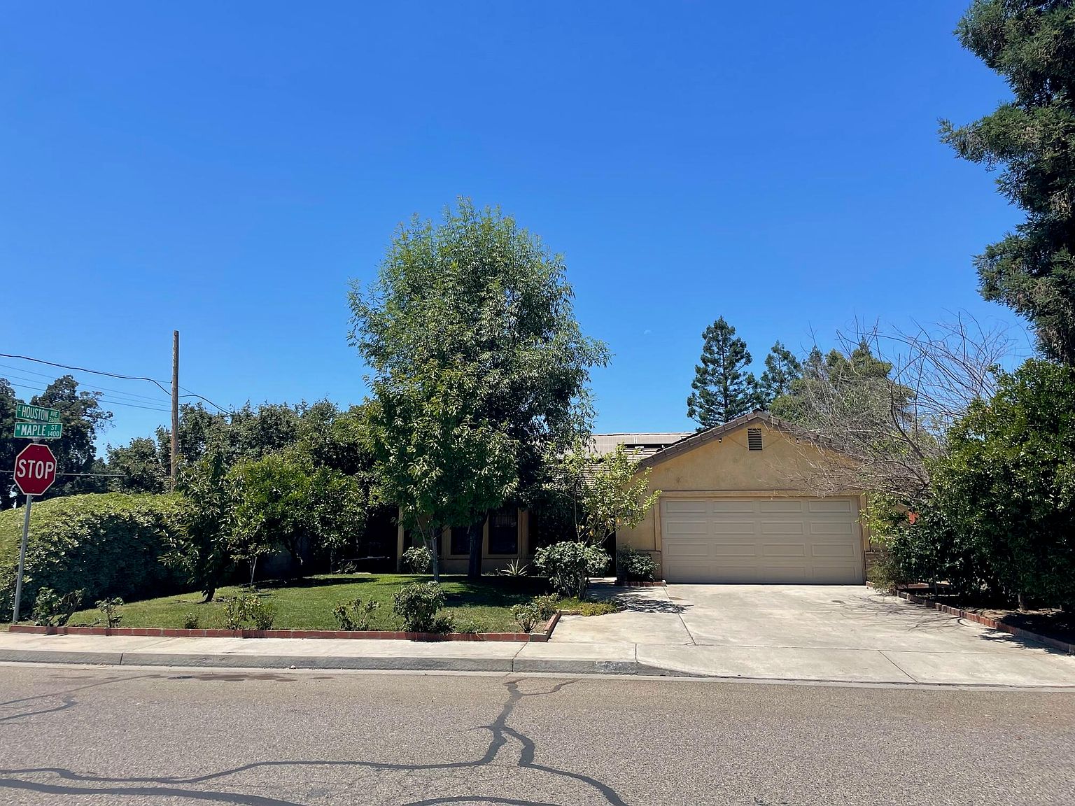 1411 N Maple Street, Visalia, CA 93292 MLS 224472 Zillow