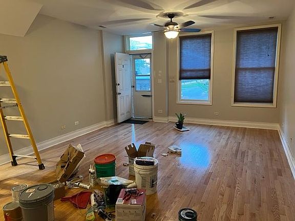 2nd image of 120 S Leavitt St #1