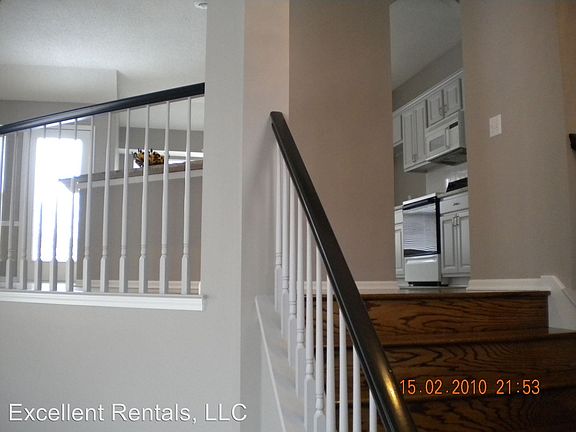 4th image of 425 SE Ashton Dr