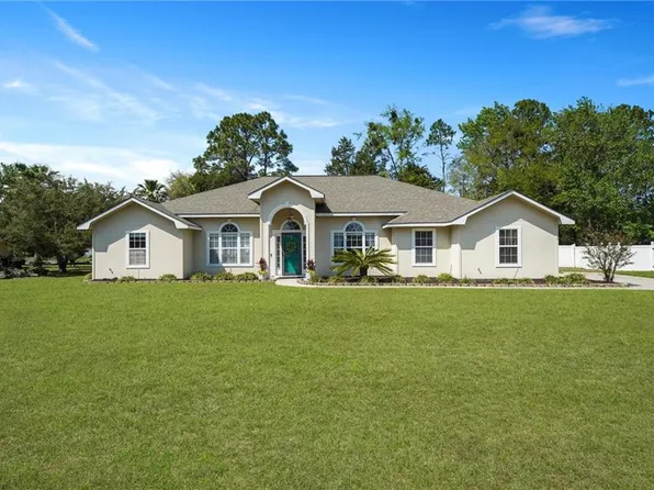 132 Lake Manor Dr, Kingsland, GA 31548