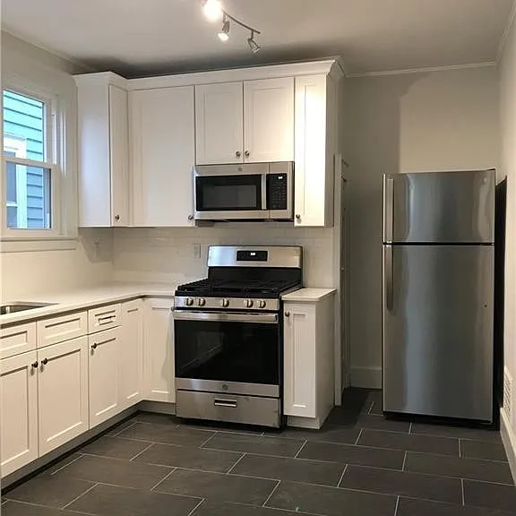 1815 James St #2 — Photo 9