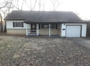 1431 S Luster Ave, Springfield, MO 65804