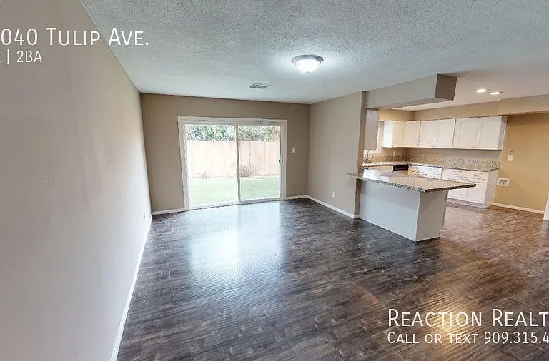 25040 Tulip Ave — Photo 8