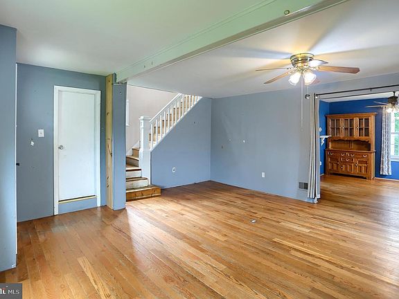 5th image of 2036 Old Welsh Rd