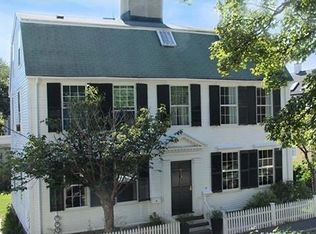 19 B Orne St, Marblehead, MA 01945