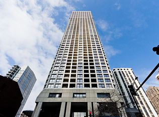1030 N State St APT 49M, Chicago, IL 60610